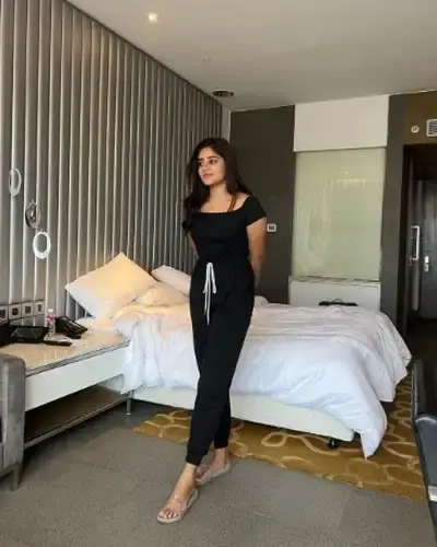 Call Girls Ambejogai Cash On Delivery